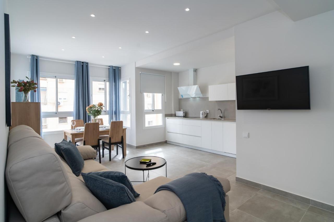 Aac Malaga - Apartamento Con Terraza, Muy Amplio, Totalmente Equipado, Cerca Del Centro Y Nuevo! Extérieur photo