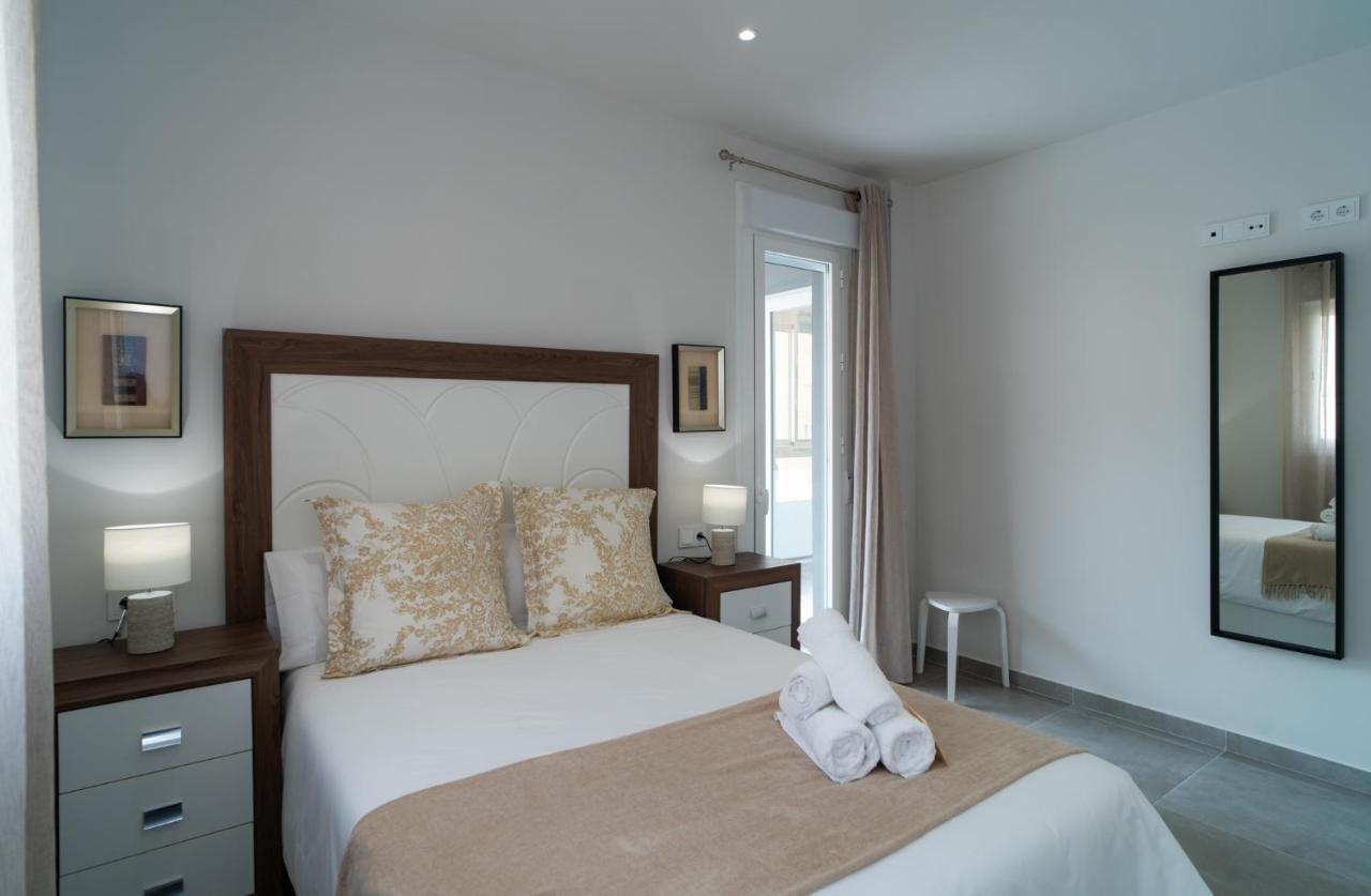 Aac Malaga - Apartamento Con Terraza, Muy Amplio, Totalmente Equipado, Cerca Del Centro Y Nuevo! Extérieur photo