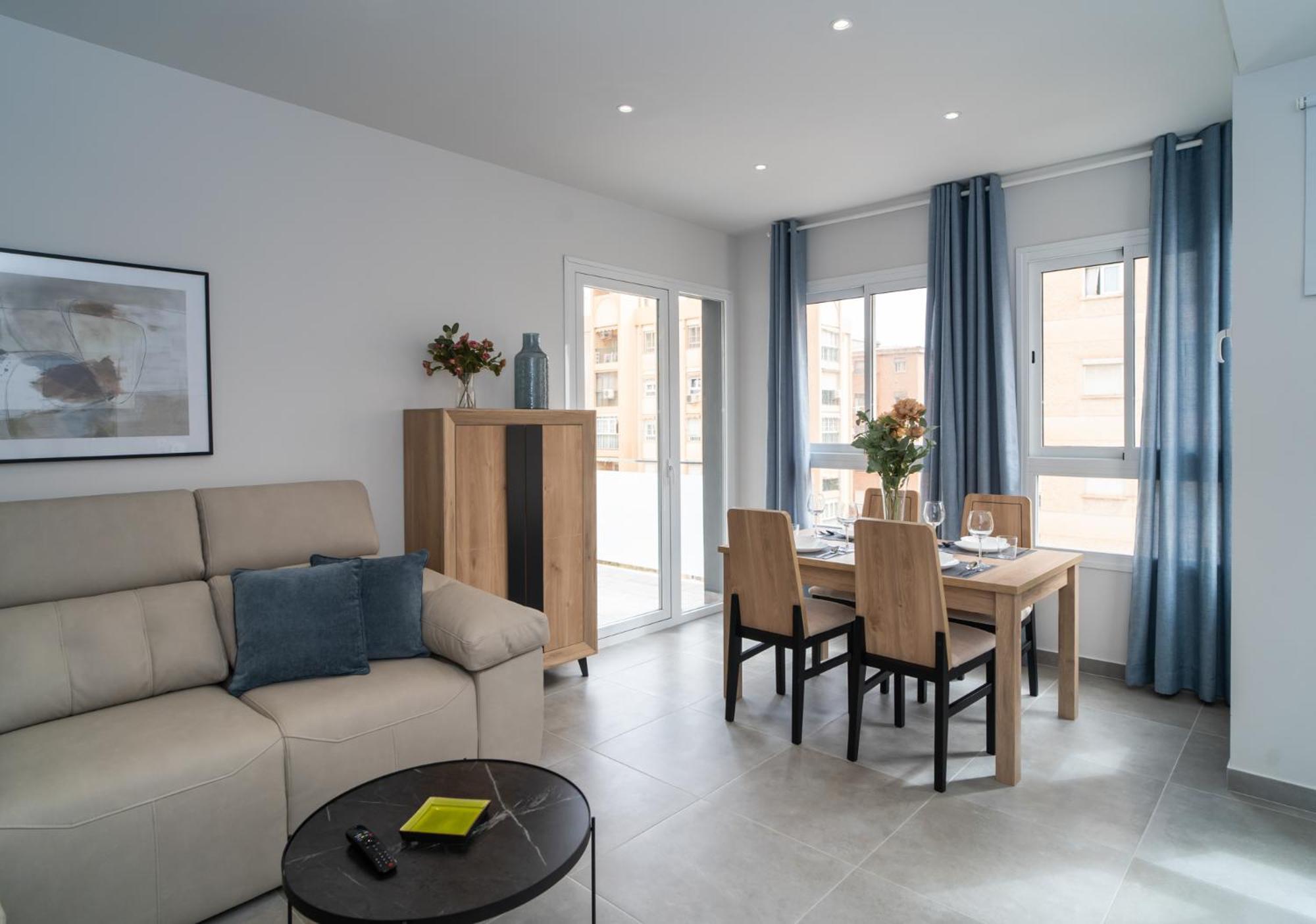 Aac Malaga - Apartamento Con Terraza, Muy Amplio, Totalmente Equipado, Cerca Del Centro Y Nuevo! Chambre photo